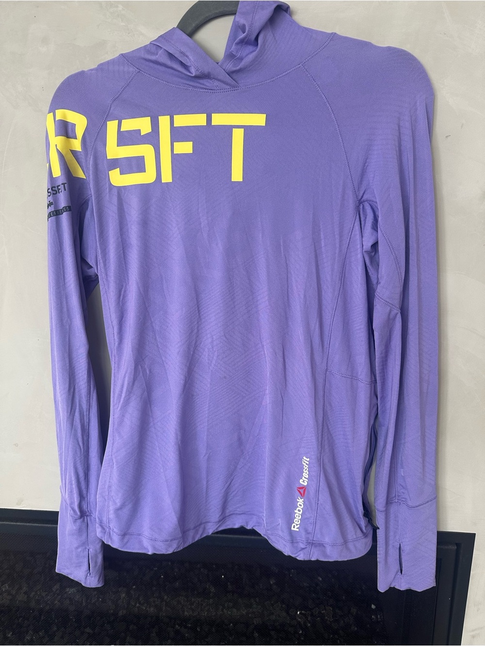 Reebok CrossFit Purple Hooded Long Sleeve Top with Yellow Graphics